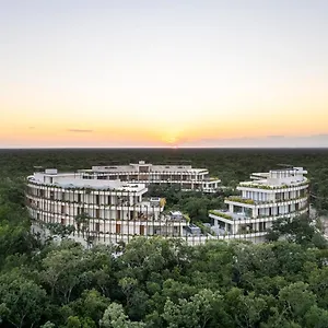 Mistiq Temple I , Tulum Mexiko